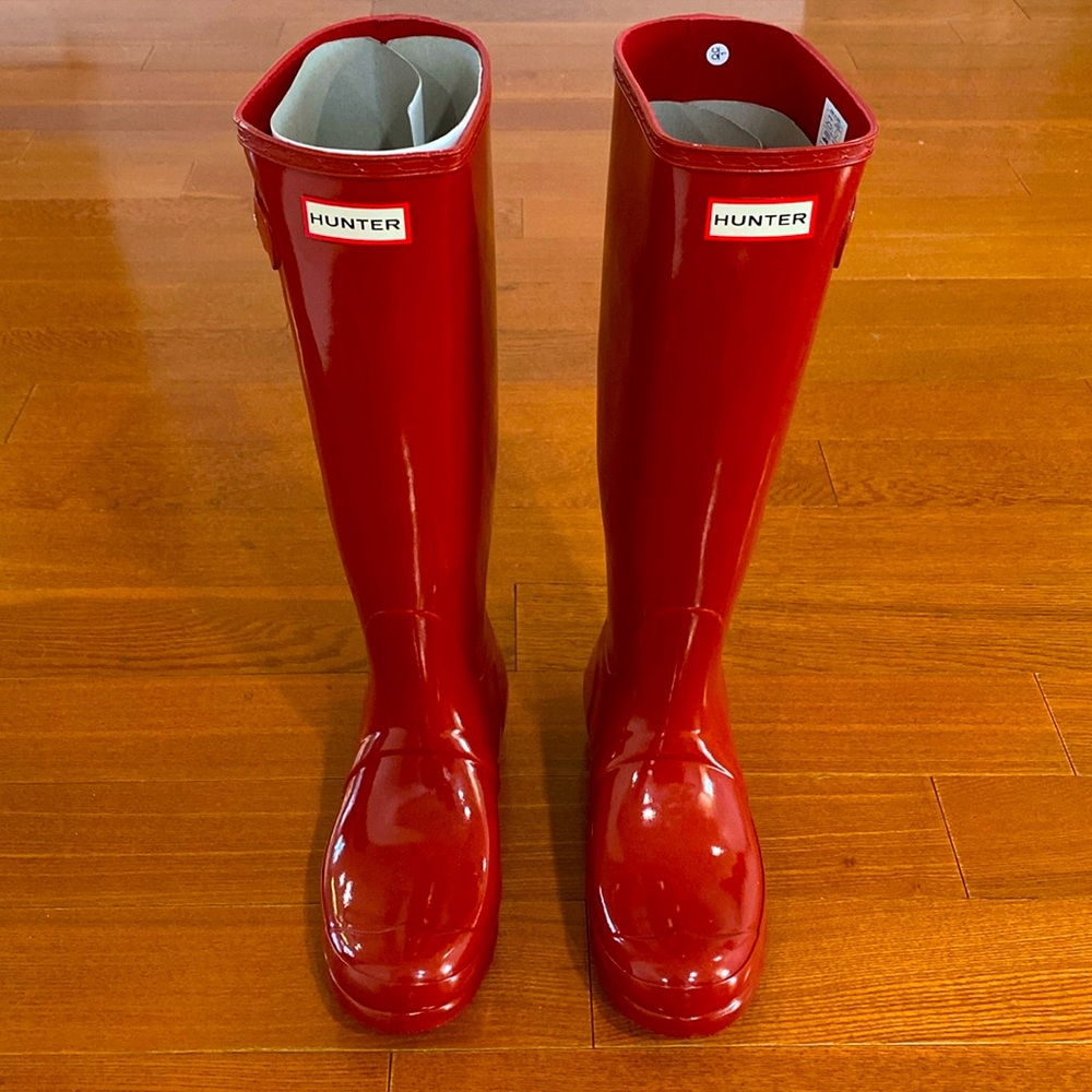 Hunter Tall Gloss Rain Boots